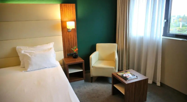 Двухместный номер Superior Van der Valk Hotel Rotterdam - Blijdorp