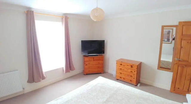 Spacious 3-bedroom House With Superfast Wi-fi