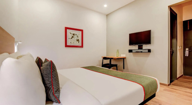 OYO Townhouse 207 Hotel Downtown My Stay, Rezervovat Hotel Hotely v Rajasthan s parkováním, Parkování