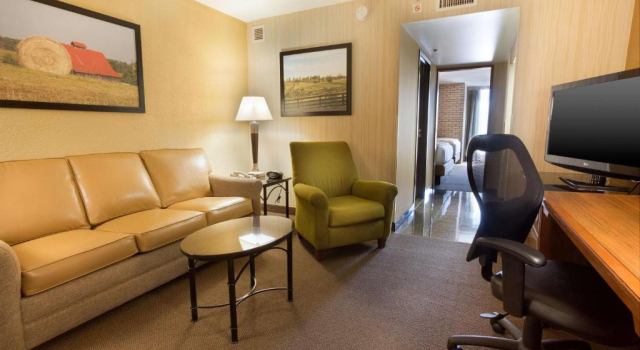 Люкс Drury Inn & Suites Paducah