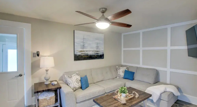 Coastal Comfort & Golfers Paradise in Sheboygan, Забронировать Отель Шебойган Висконсин, рядом с Детский музей