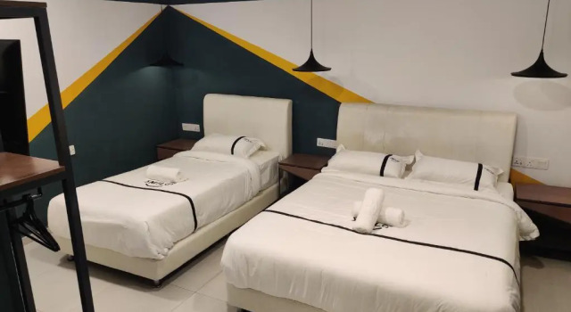 Трёхместный номер Standard Smile Hotel Seri Kembangan