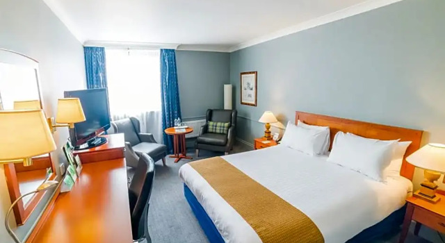 Номер Executive Holiday Inn Brentwood by IHG