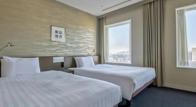 Двухместный полулюкс Mitsui Garden Hotel Hiroshima