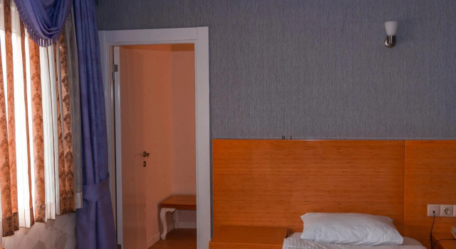 Peracity Hotel