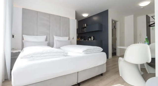 Студия Comfort zzzpace Smart-Hotel Bielefeld Zentrum