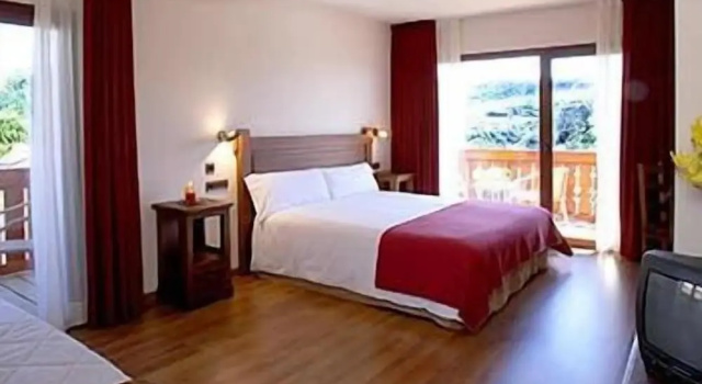 Трёхместный номер Superior с балконом Hotel Calitxo