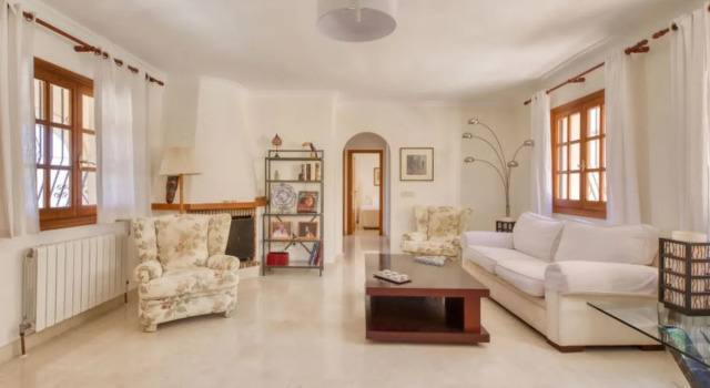 Villa Sunrise, Забронировать Вилла Мунтанья-де-ла-Селья 