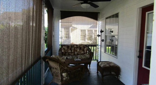 Apartment A, A Bed and Breakfast Cottage