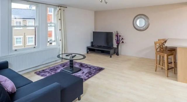 Queens Apartments, Забронировать Апартаменты/квартира Отели Уотфорд с парковкой, рядом с Watford Palace Theatre, Парковка