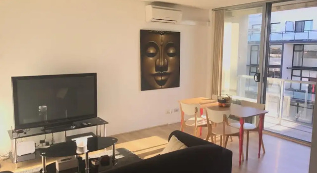 One Bedroom Apartment in Marrickville