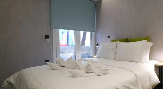 Convenient homm Flat, centre of Glyfada, Metaxa st, Забронировать Отель Глифада Афины