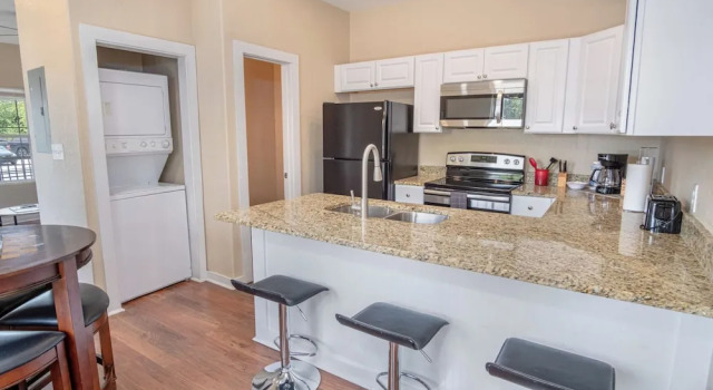 Коттедж Hackberry St #B Renovated 2BR Near Downtown SA
