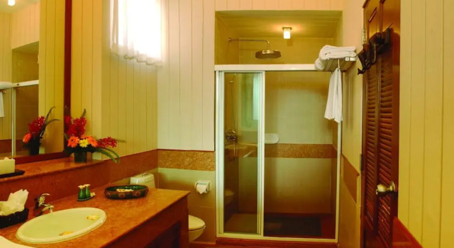 Номер Deluxe с балконом Fueng Fah Riverside Gardens Resort