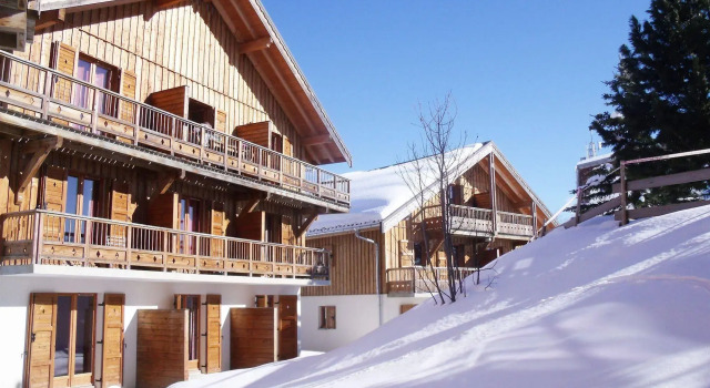 Résidence Nemea Les Chalets Des Cîmes, Забронировать Шале Виллы Овернь-Рона-Альпы, Вилла