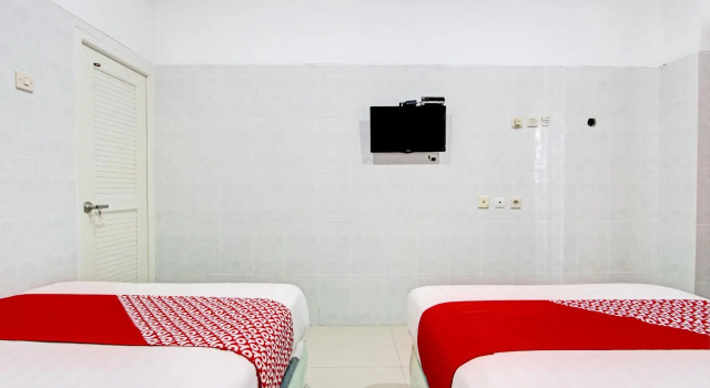Habitación De lujo Hotel O Griya Lestari Pati 2