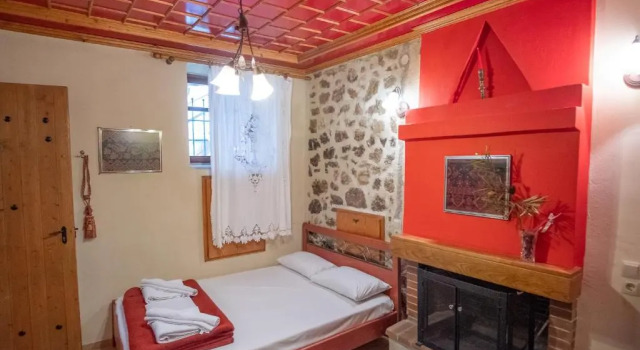 Casa Lanoi, จอง โรงแรม Sirákon Tzoumerka