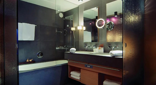 Двухместный номер Standard с балконом Hotel Madlein