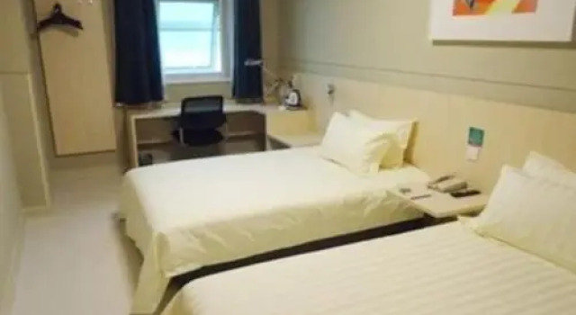 Номер Standard Jinjiang Inn Yantai Development Zone Changjiang Road Tianshan Road