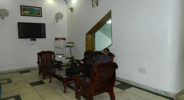Hotel Republic