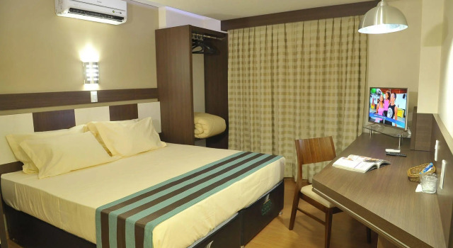 Hotel Maestro Premium Cascavel, Забронировать Отель Отели в центре Каскавел, в центре