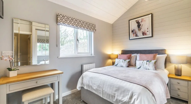 Throstle Nest Farm Lodges, Забронировать Фермерский дом Фермерские дома Англии, Фермерский дом