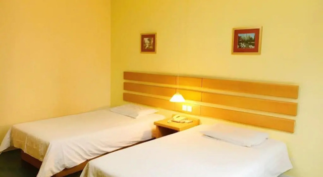 Номер Deluxe Home Inn Rizhao Ji'nan Road Wanpingkou