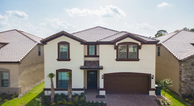 Conveniently Located Near Disney - Family Friendly