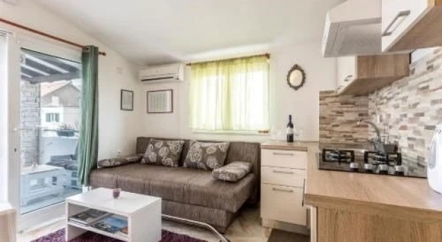 Apartments More, Rezerwuj Apartament Hotele w Split-Dalmatia County z parkingiem, Parking