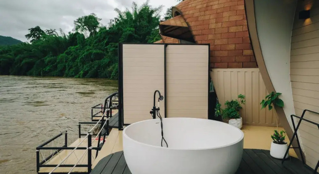 Вилла Luxury VeeVaree Riverkwai Resort