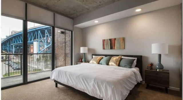Apartments At 1055 Old River Road