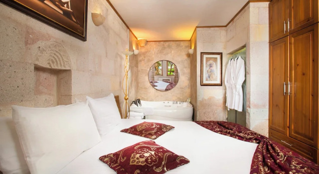 Люкс Family Cave Cappadocia Fairy Chimneys Selfie Cave Hotel