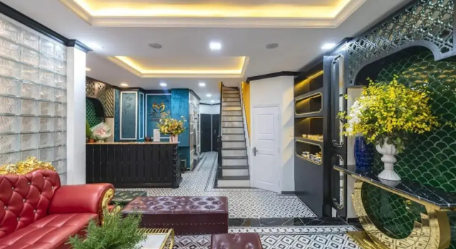 Dancentre Airport Stays - Vyvy Hotel, Забронировать Отель Отели Танбинь с парковкой, Парковка