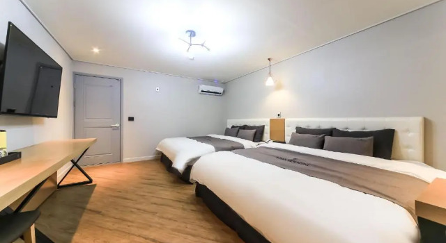 Двухместный номер Deluxe с видом на город Busan Station BUSAN VIEW HOTEL