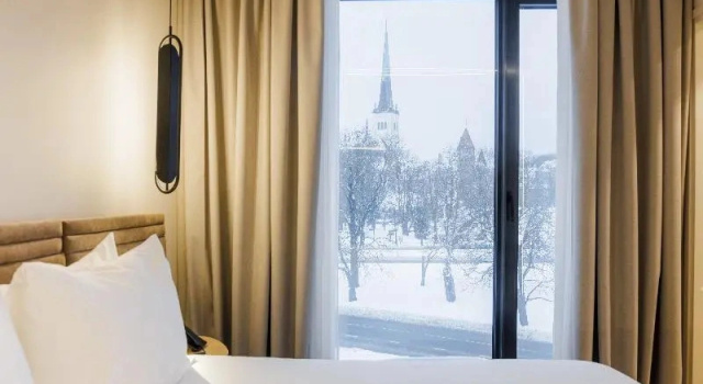 Номер Deluxe Novotel Tallinn