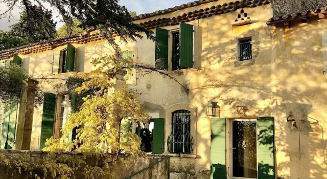 Mas de Monge, Забронировать Отель Тараскон ViaRhona