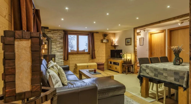 Beautiful Apartment Under Owners Chalet, Prenota Appartamento Hotel a Canton Vallese con parcheggio, Parcheggio
