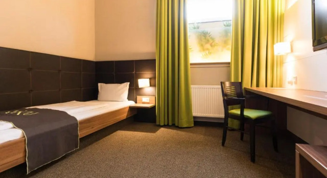 Одноместный номер Economy RiKu HOTEL Neu-Ulm