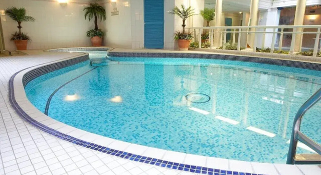 Номер Standard Red Lea Apartments with Pool and Spa
