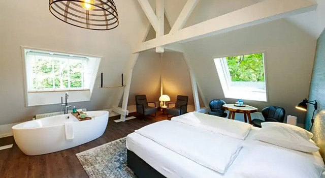 B&B Landgoed De Grote Beek, Забронировать Отель «постель и завтрак» Woensel-Zuid Эйндховен