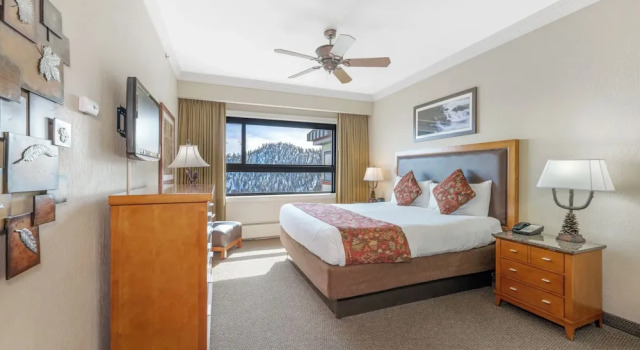 Enjoy the Ridge Tahoe Two-bedroom Lock-off for a Family of 6, Boek Villa Stateline Verenigde Staten