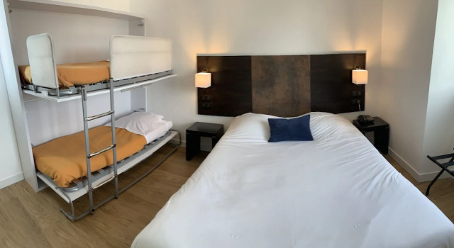 Семейный номер Standard Hotel Abbaye du Golf de Lésigny