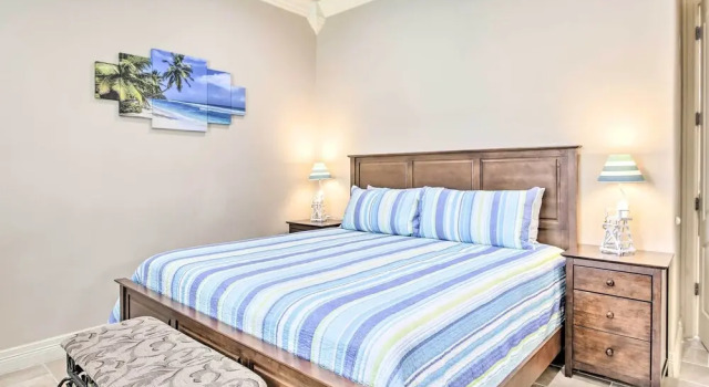 Апартаменты с 2 комнатами South Padre Island Condo - 200 Ft to Beach!