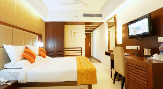 Номер Deluxe Hotel Moonlit Regency