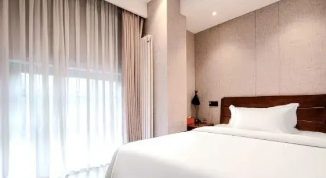 Люкс Grand Chengdu Peijun Lai Hotel (Wuhou Avenue Subway Station Store)