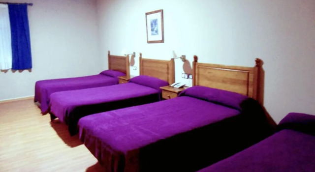Четырёхместный номер Standard Hotel Venta El Molino