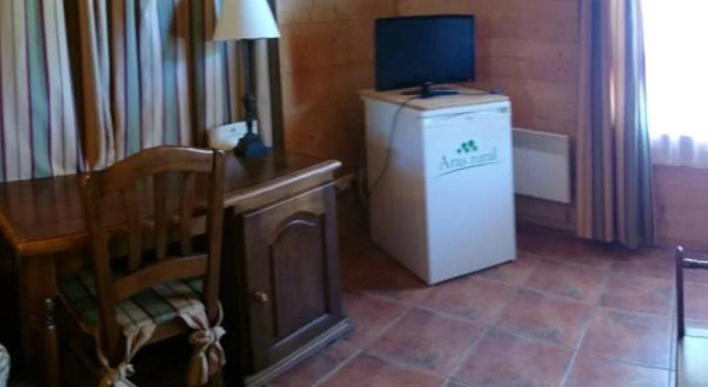Aras Rural, Prenota Hotel Aras de los Olmos Spagna