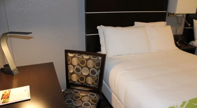 Номер Economy Layne Hotel
