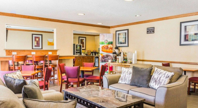Quality Inn & Suites Golden - Denver West, Book Hotel Golden Colorado