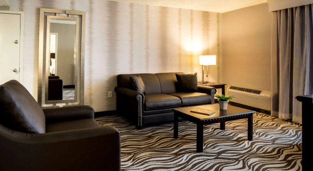 Radisson Hotel Fort Worth North-Fossil Creek, Забронировать Отель Отели Форт-Уэрт с парковкой, Парковка